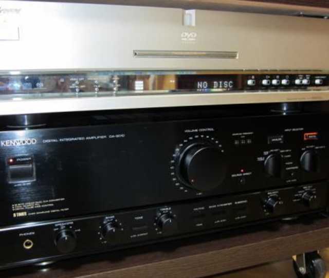 出售一台旗艦型kenwood 綜合擴大機! d-9010 - MyAV視聽商情網