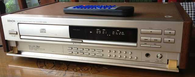 售DENON DCD-1630G CD Player 香檳金色, 護木, 搖控器.. 可直入後級