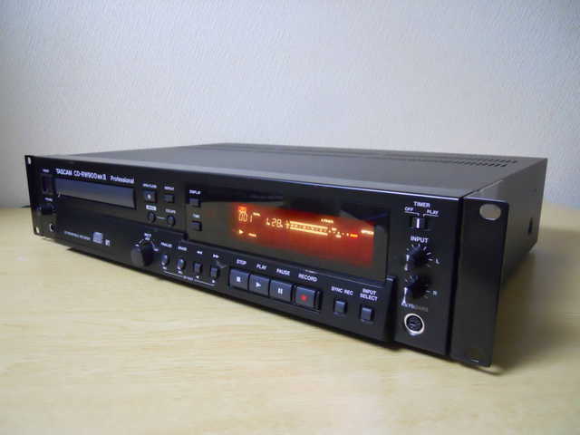 TASCAM / CD-RW900mkⅡ 錄音室專業級可錄製ＣＤ - MyAV視聽商情網
